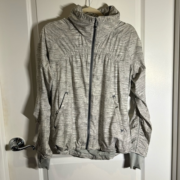 Lululemon Running Jacket Size 6 - Picture 1 of 7